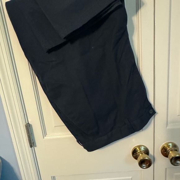 David Taylor Collection Men’s Navy Dress Pants – Size 44x29.  Like New - Picture 3 of 8